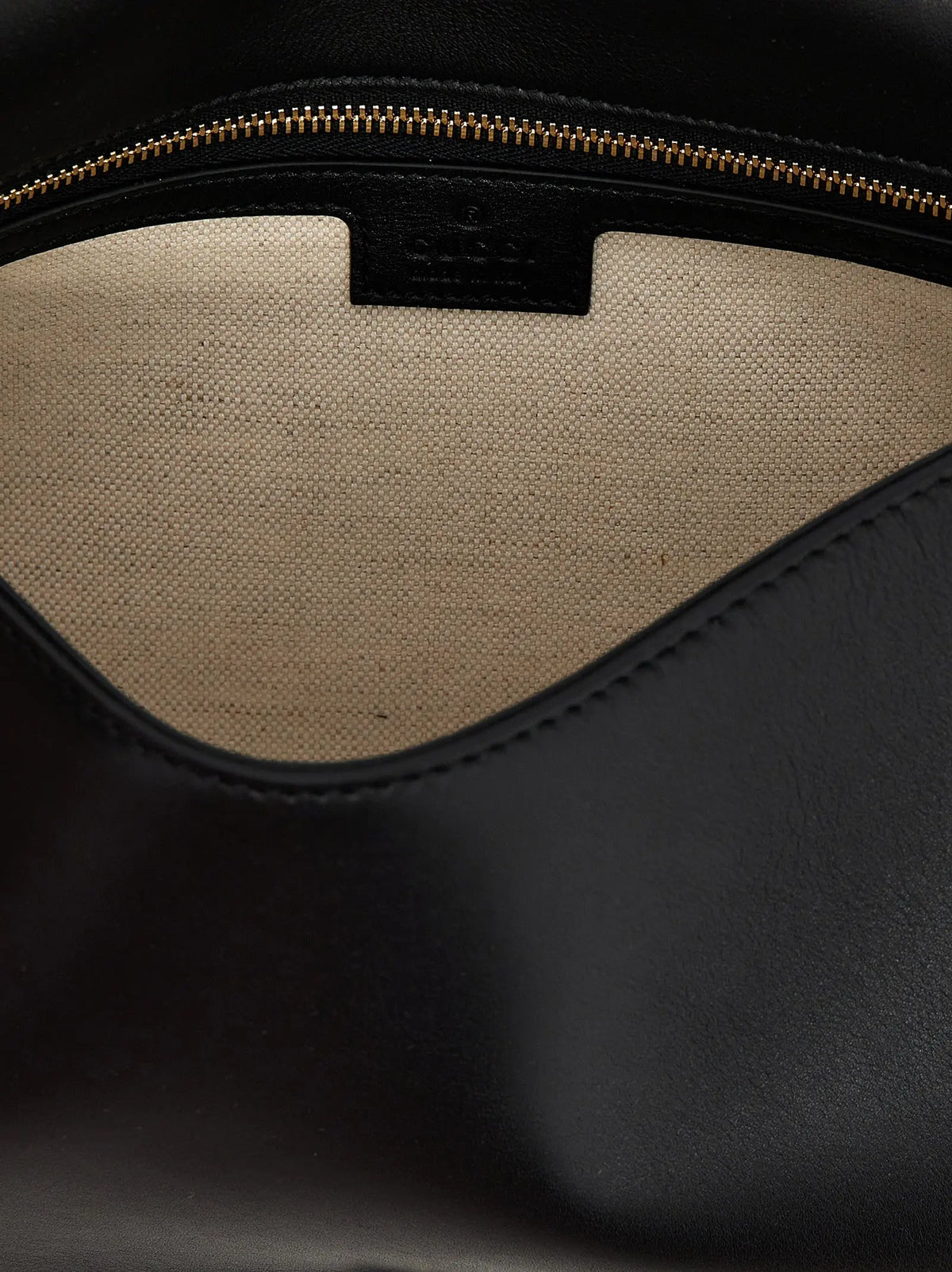 Gucci Black Calfskin Handbag STYLE SOURCE