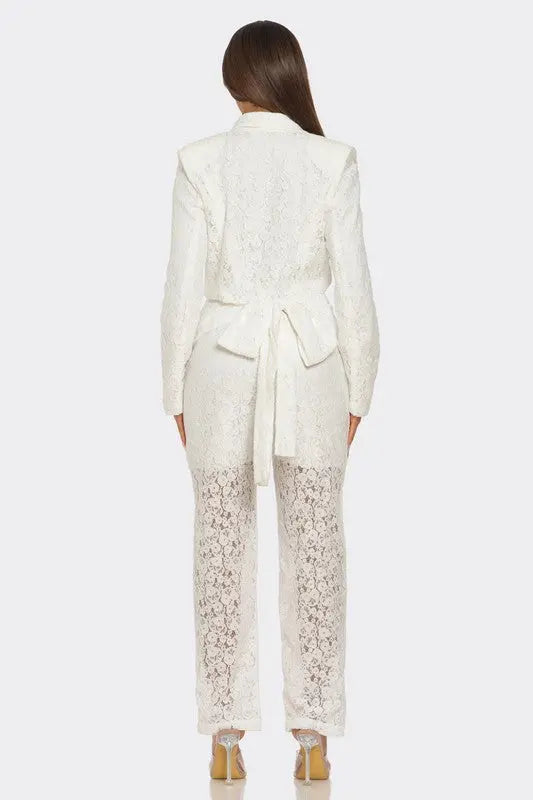 Luxe Lace Ensemble STYLE SOURCE