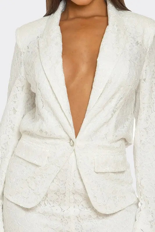 Luxe Lace Ensemble STYLE SOURCE