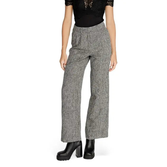 Vila Clothes  Women Trousers STYLE SOURCE