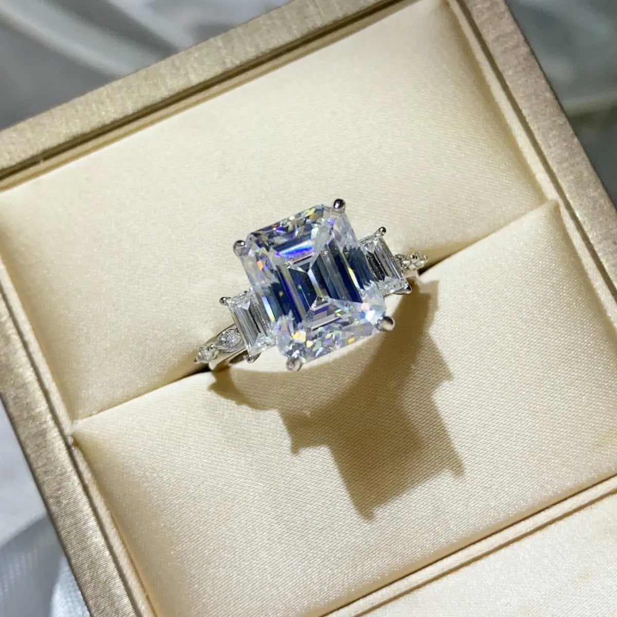 5 Carat Moissanite 925 Sterling Silver Ring STYLE SOURCE