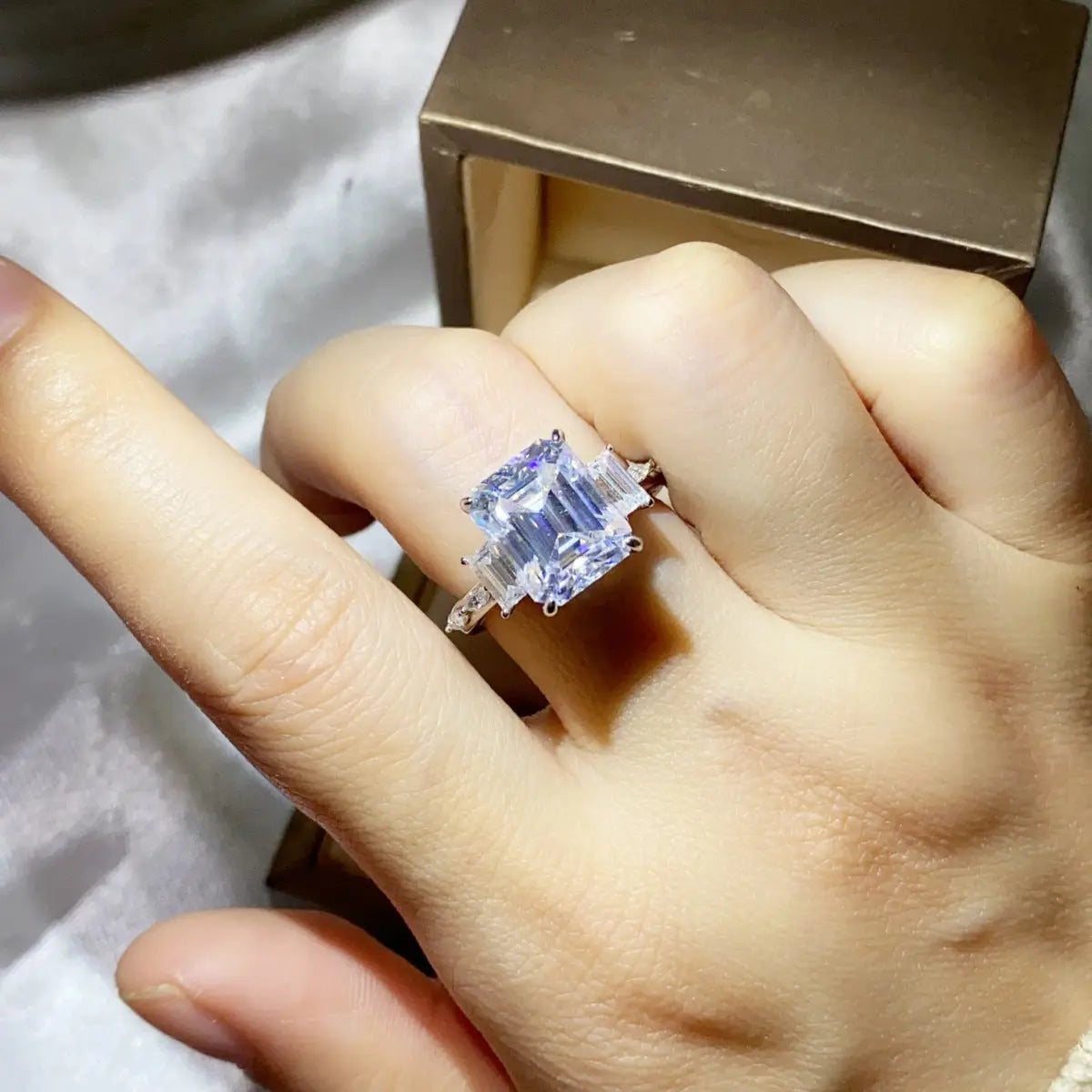 5 Carat Moissanite 925 Sterling Silver Ring STYLE SOURCE