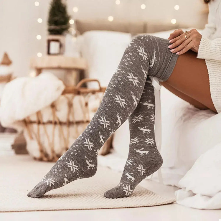Christmas Bow Knee-High Socks STYLE SOURCE