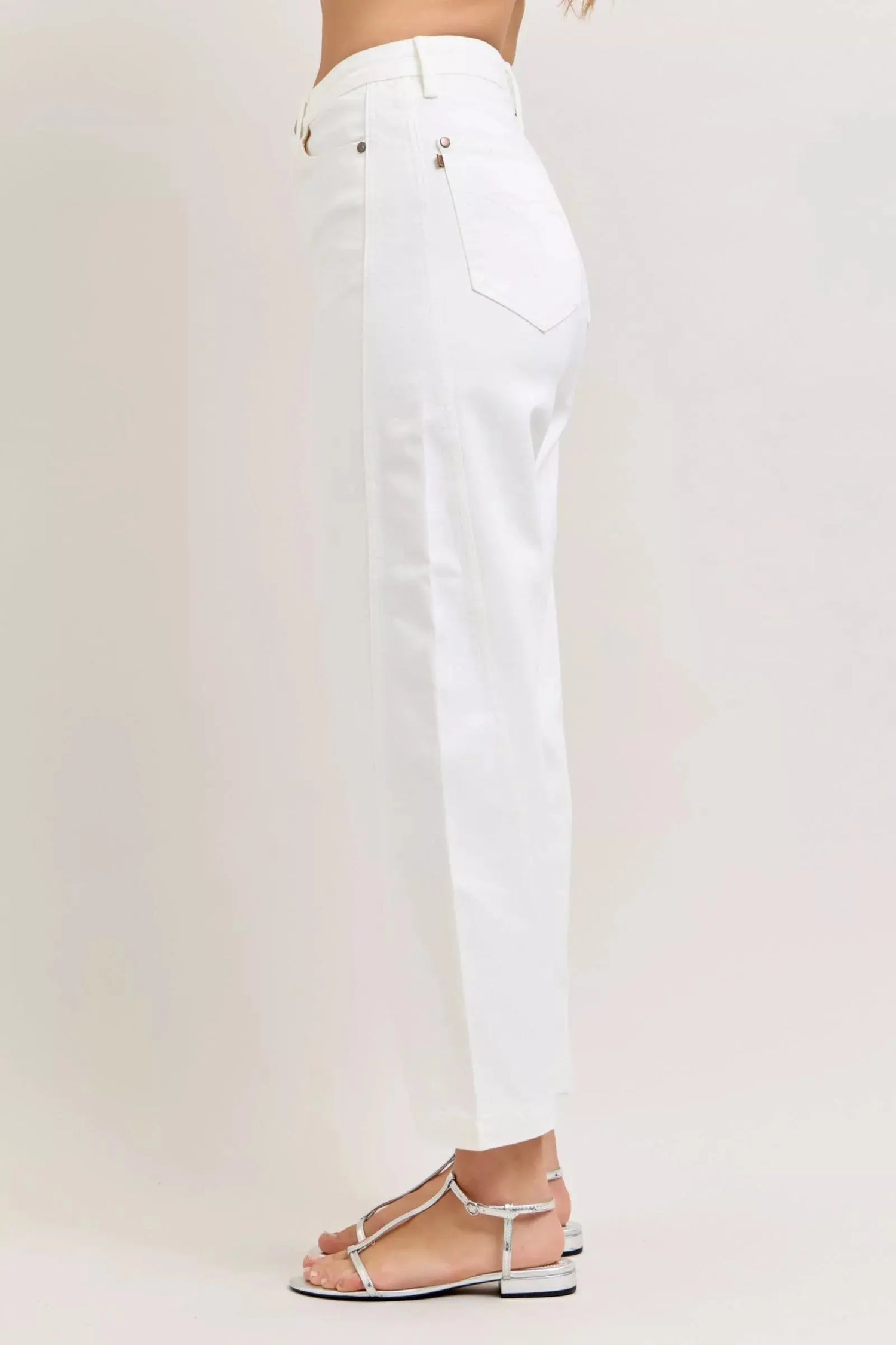 Judy Blue High-Waisted Rigid Magic Panel Barrel Jeans STYLE SOURCE