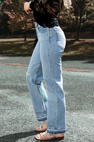 Distressed Straight Jeans STYLE SOURCE