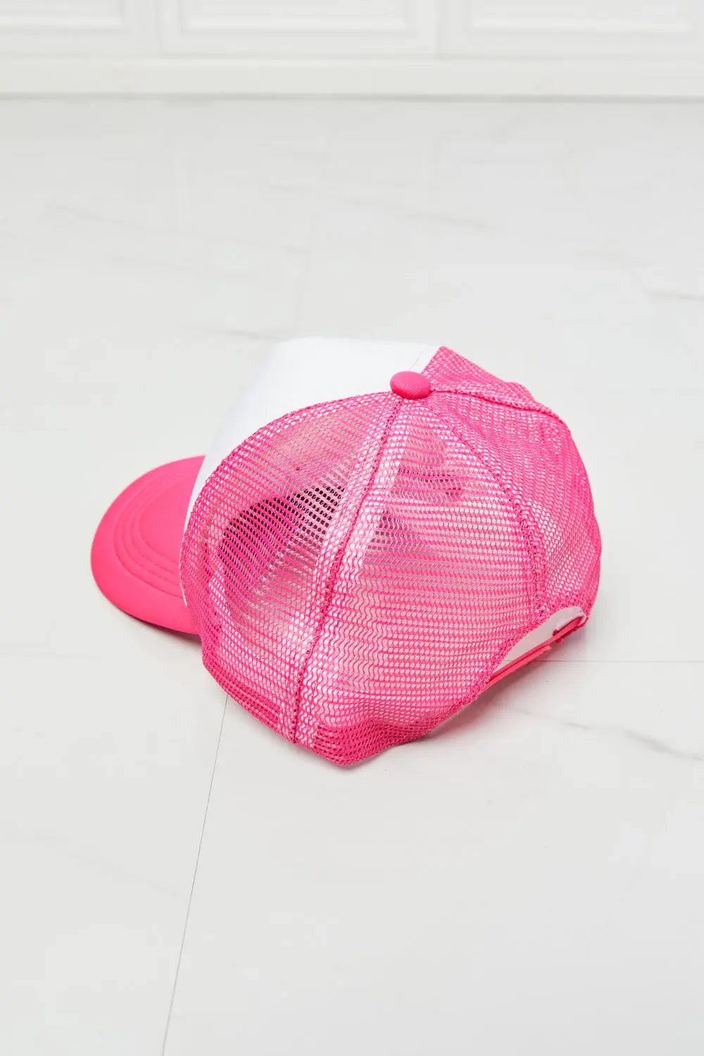 Fame Falling For You Trucker Hat in Pink STYLE SOURCE